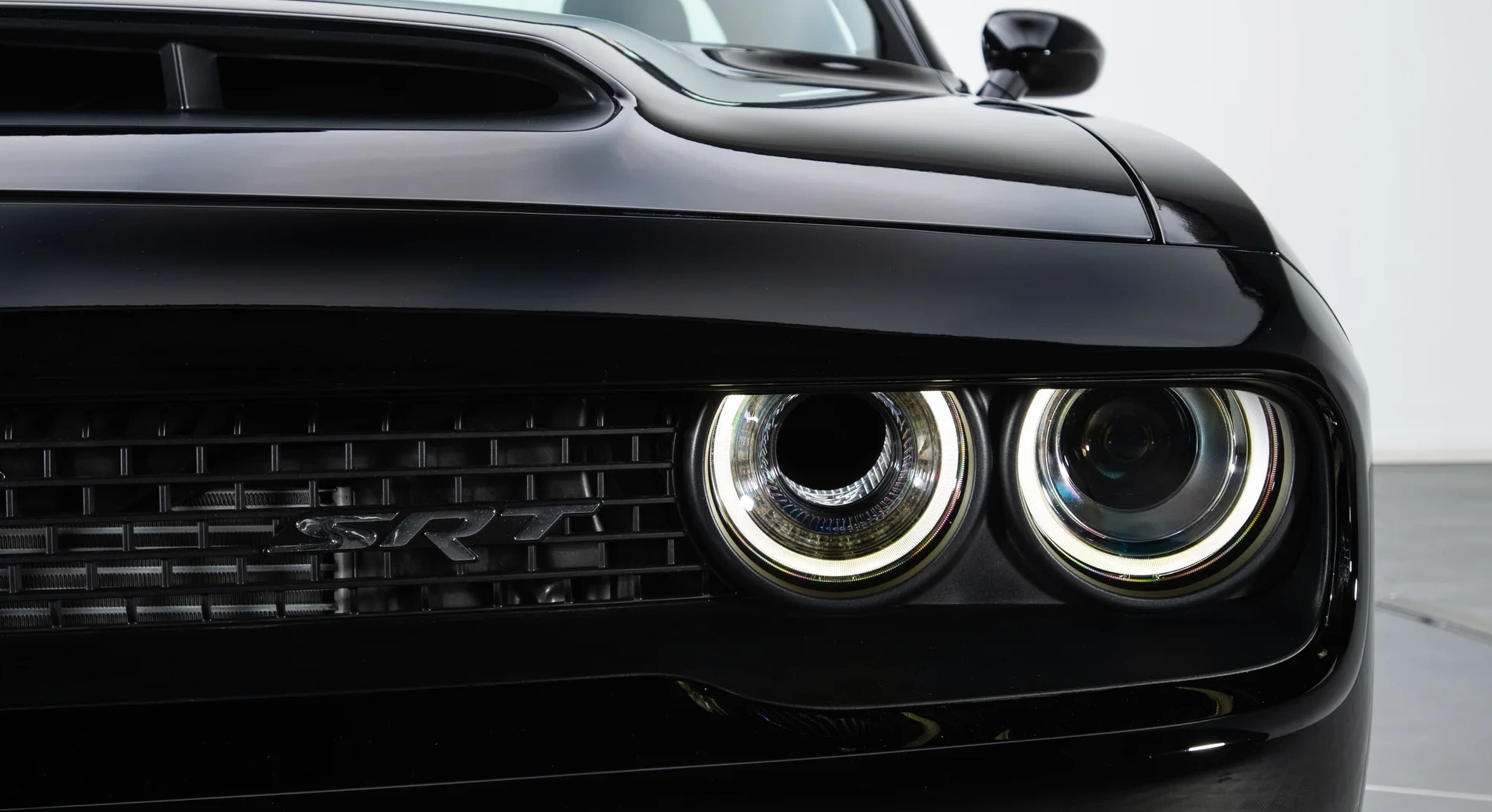 2018-dodge-challenger-srt-demon-_14__ewriDzqPH.png