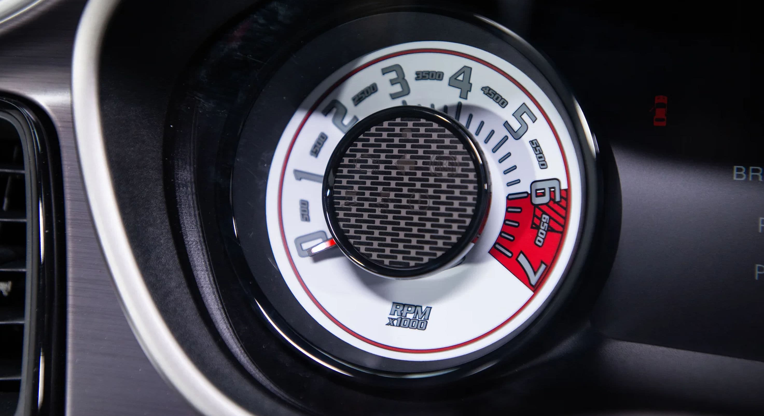 2018-dodge-challenger-srt-demon-_35__Y6iJ_Mopx.png